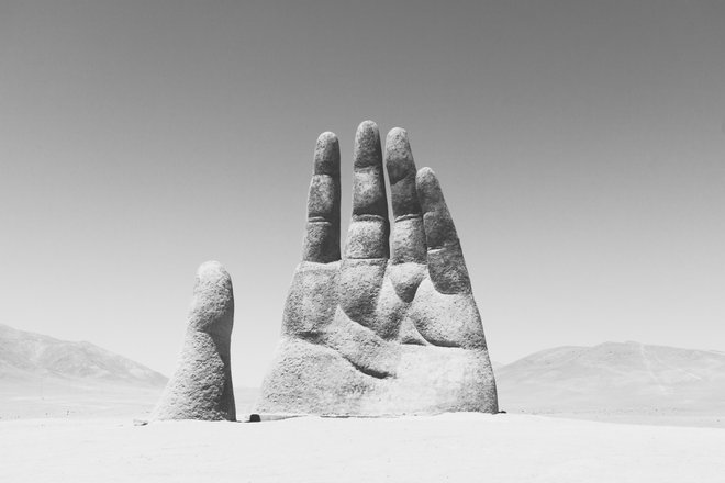 https://aluditravel.com/wp-content/uploads/2020/10/Hand-Culture-Atacama-Chile.jpg