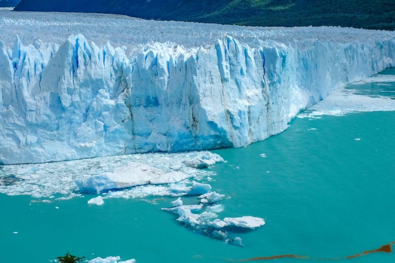 Fascinating Buenos Aires, Calafate and Iguazu 9 Days W/ F